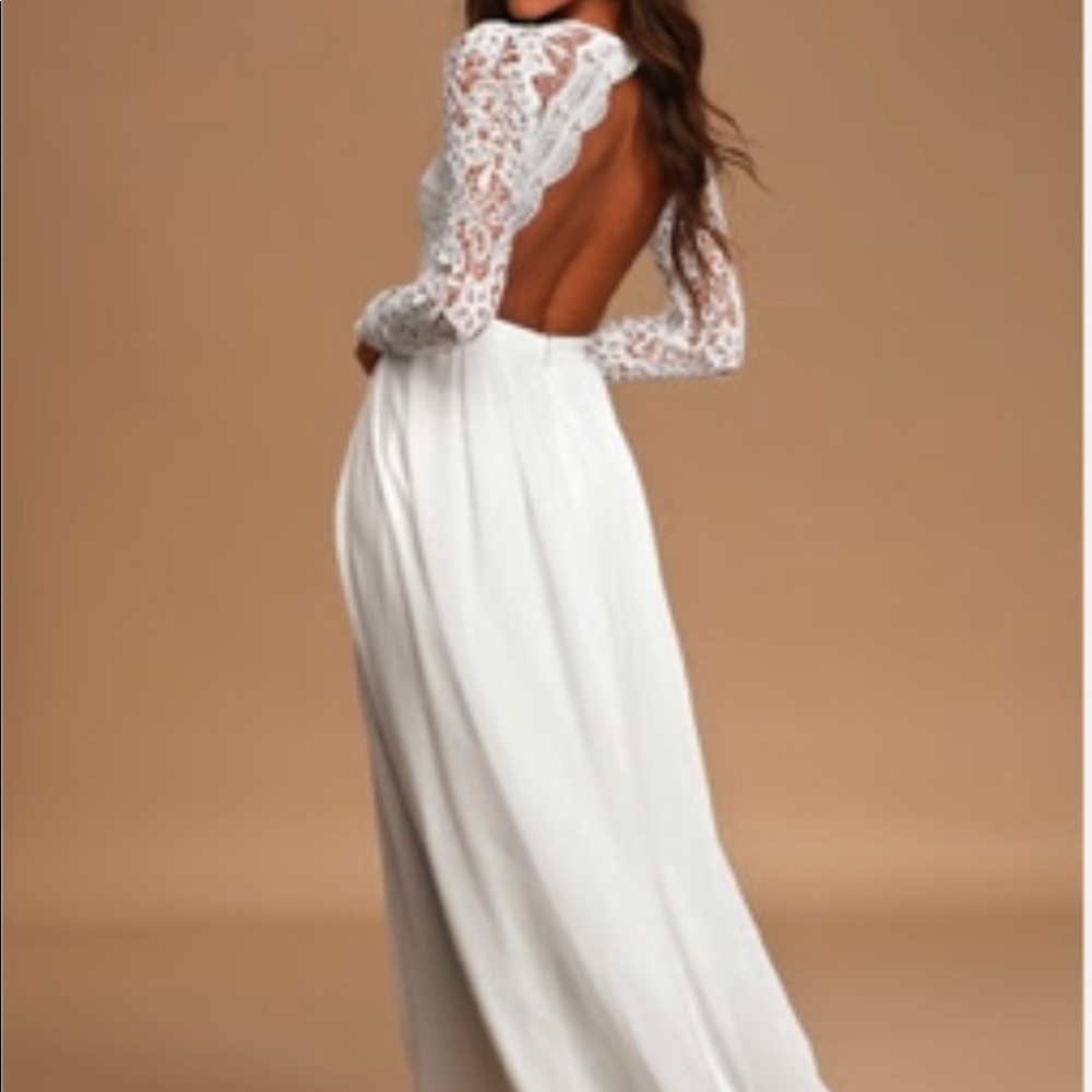 NWT AWAKEN MY LOVE WHITE LONG SLEEVE LACE MAXI DRESS